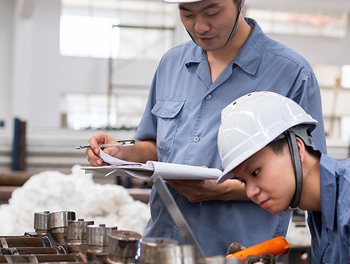 Seamless steel tube in the field of automotive parts processing applications